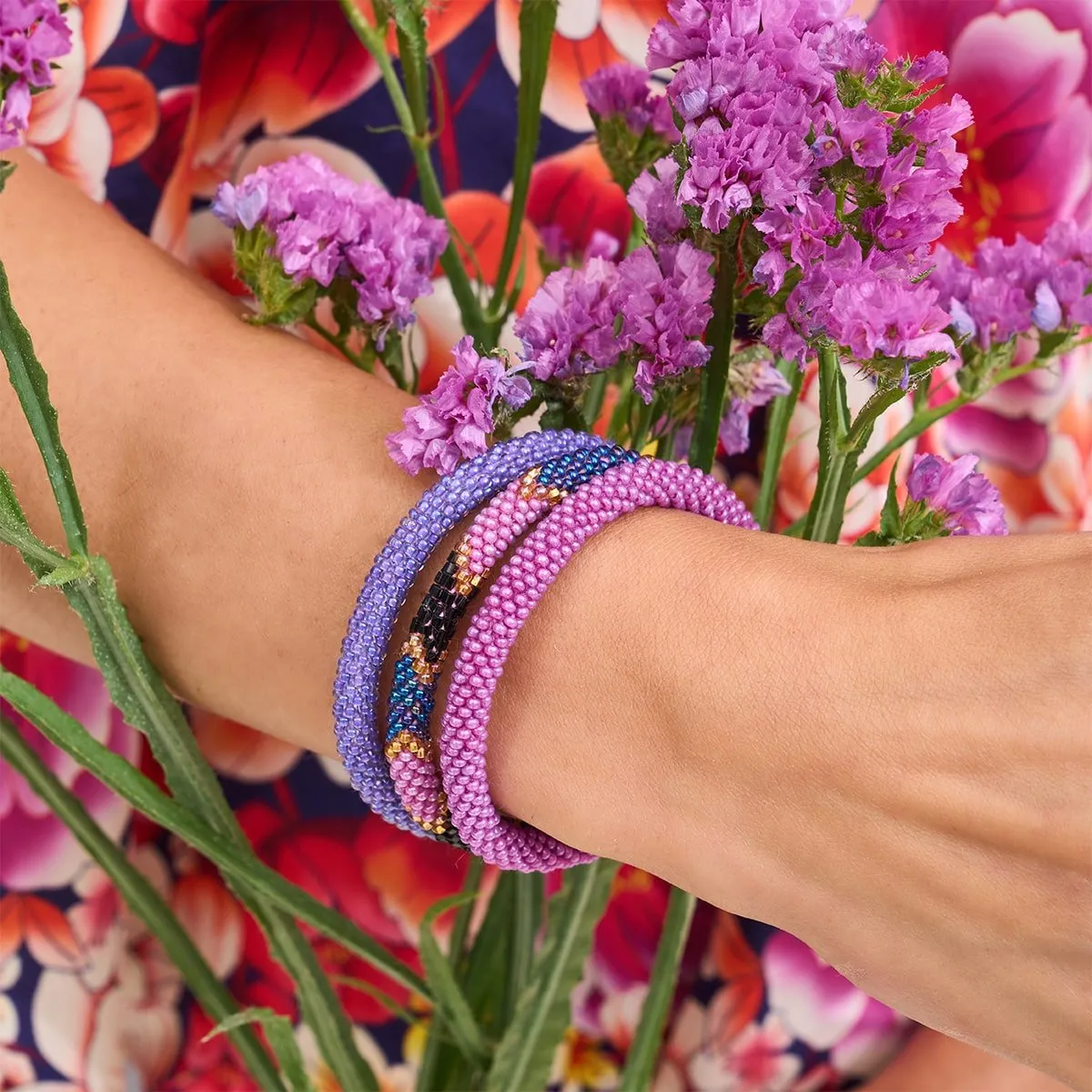 Summer Sky | Himalayan Glass Bead Bracelet
