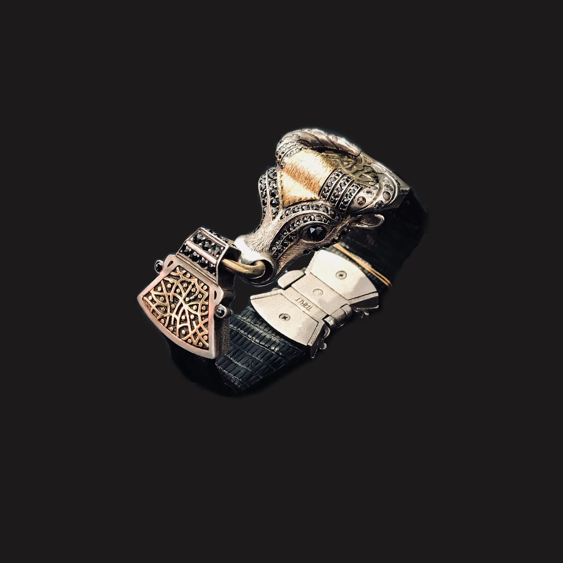 TARU TAURUS BRACELET