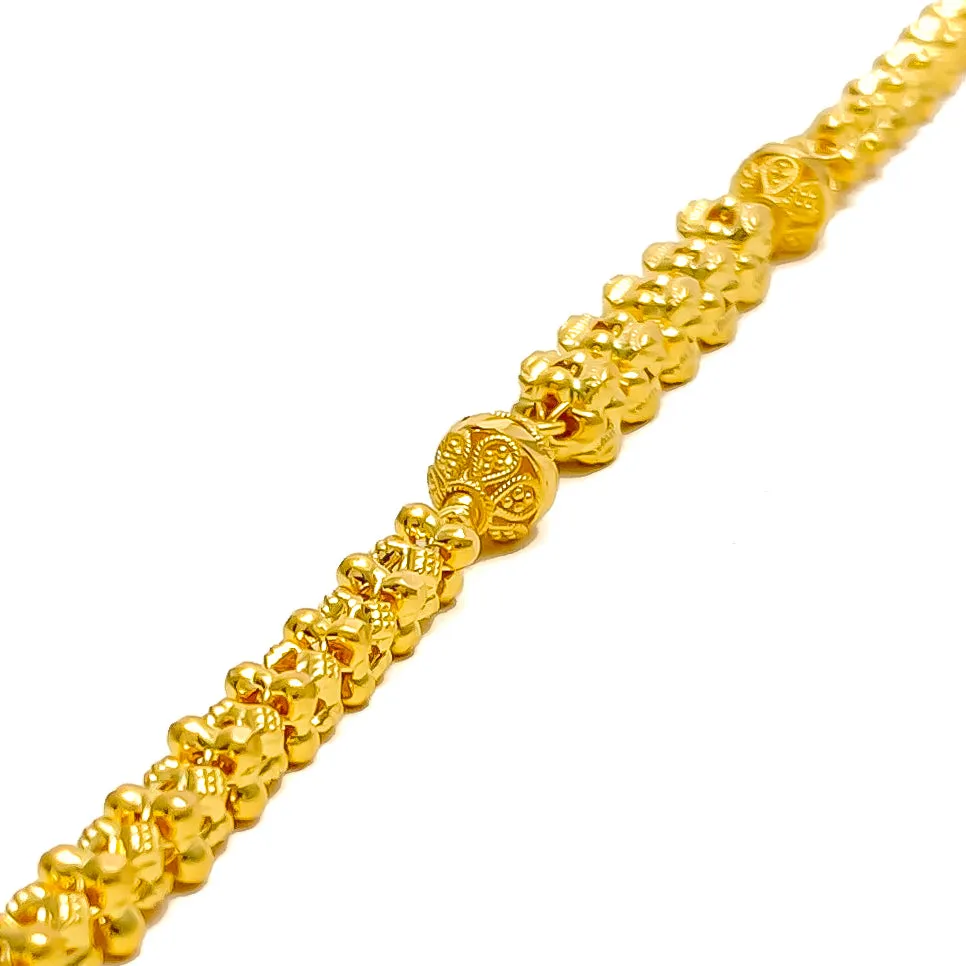 Tasteful Dazzling 22k Gold Bracelet