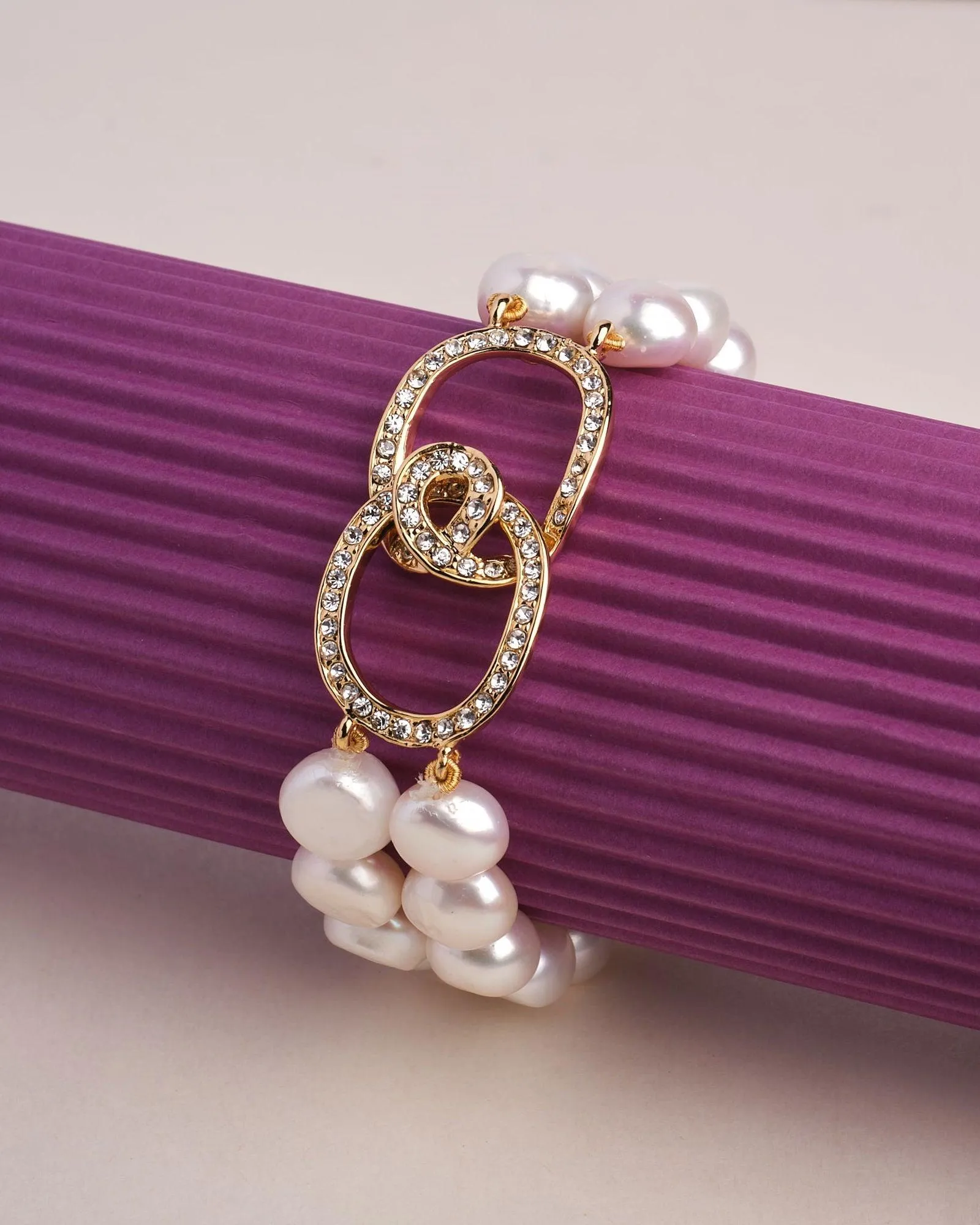 The Suki Station Pearl Bracelet
