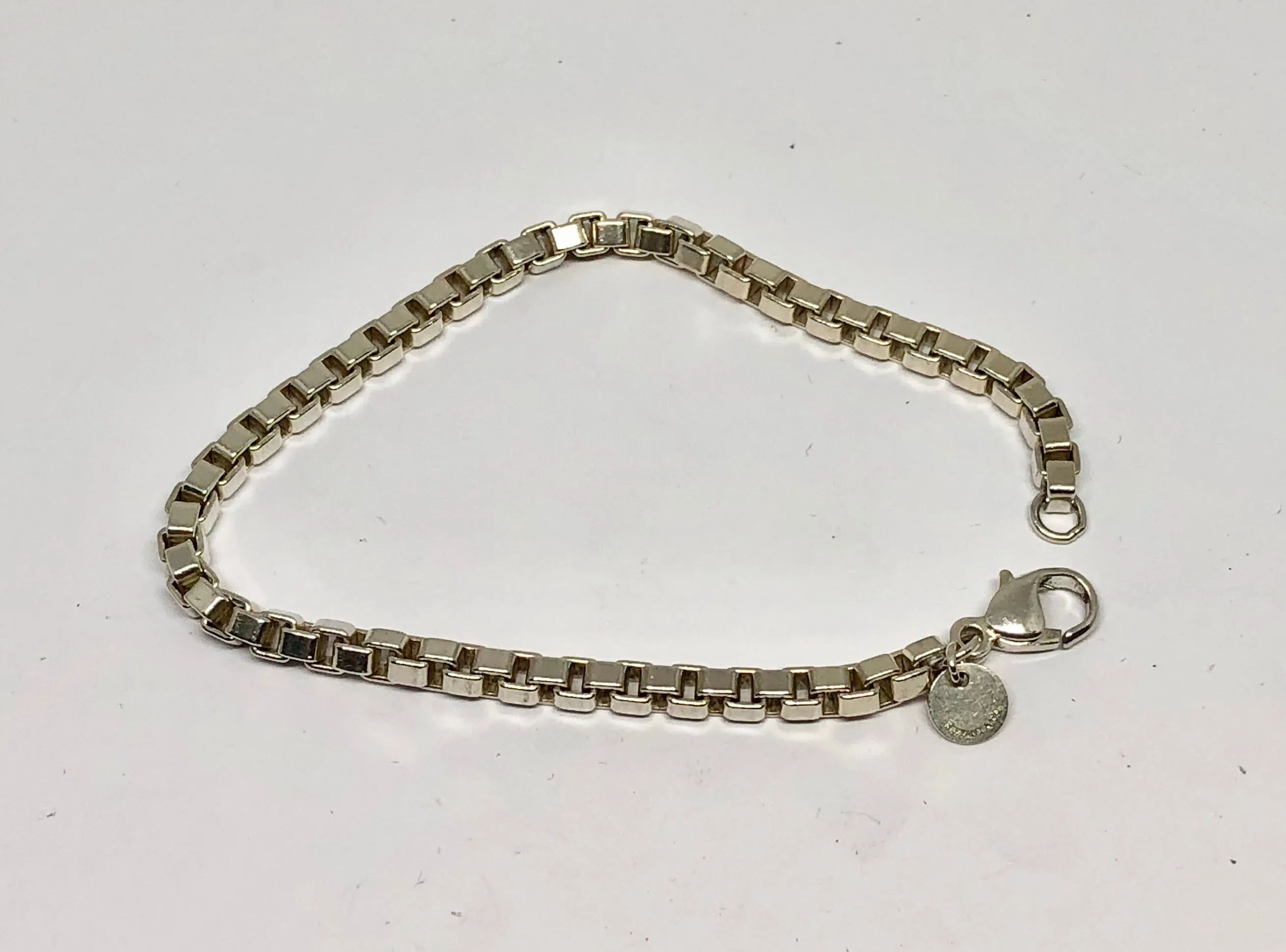 Tiffany & Co Sterling Silver Venetian Box Link  7.5" B