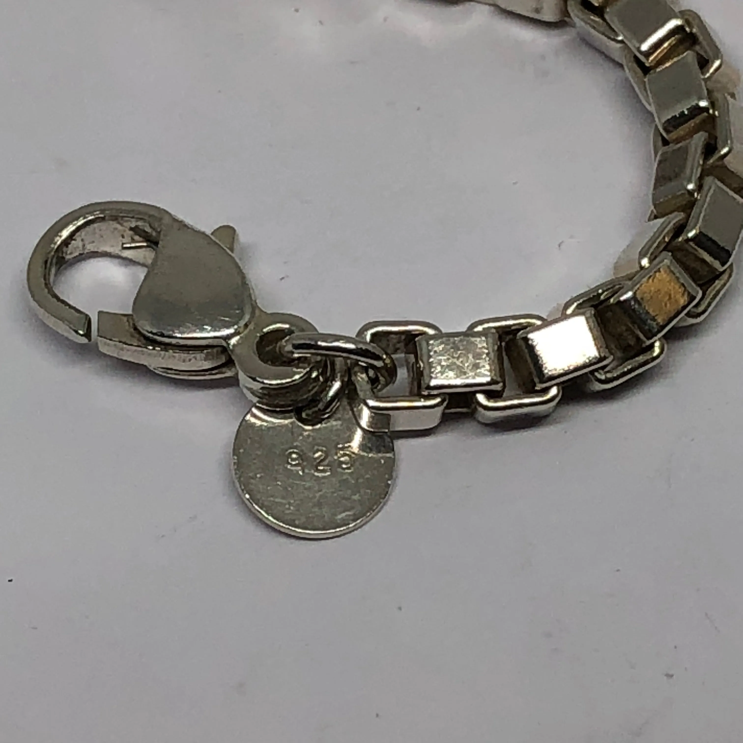 Tiffany & Co Sterling Silver Venetian Box Link  7.5" B