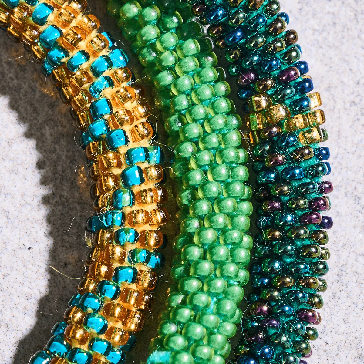 Tropic Whisper | Himalayan Glass Bead Bracelet