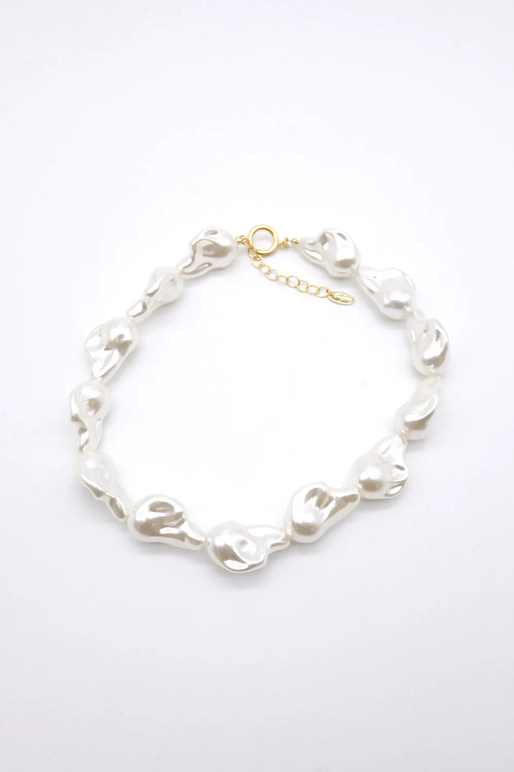 Zelie Baroque Pearl Necklace