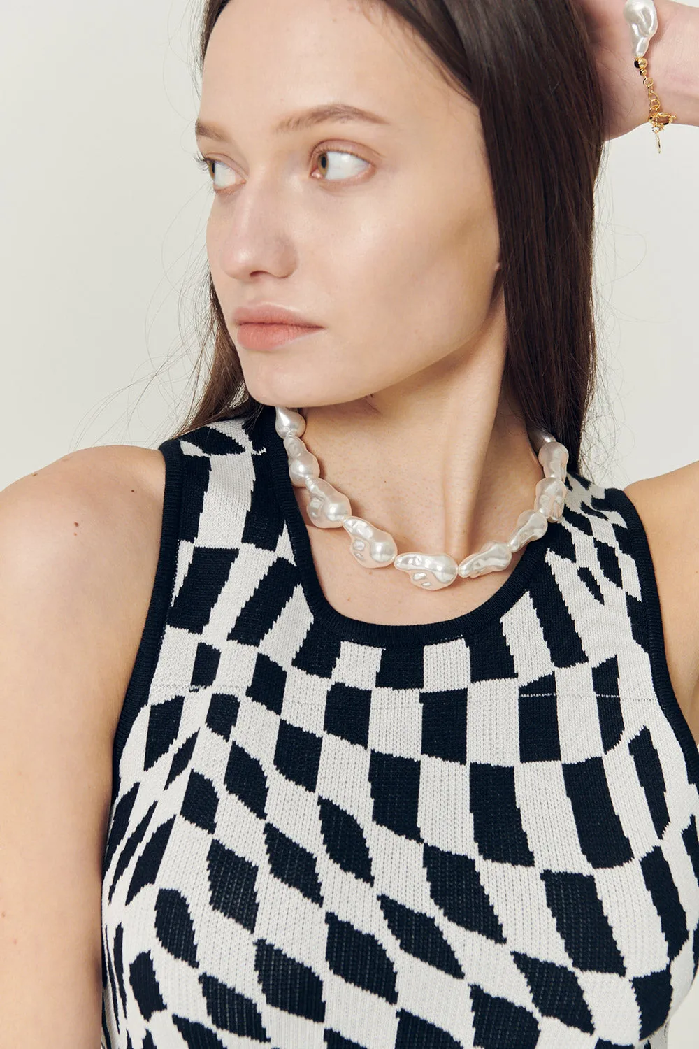 Zelie Baroque Pearl Necklace