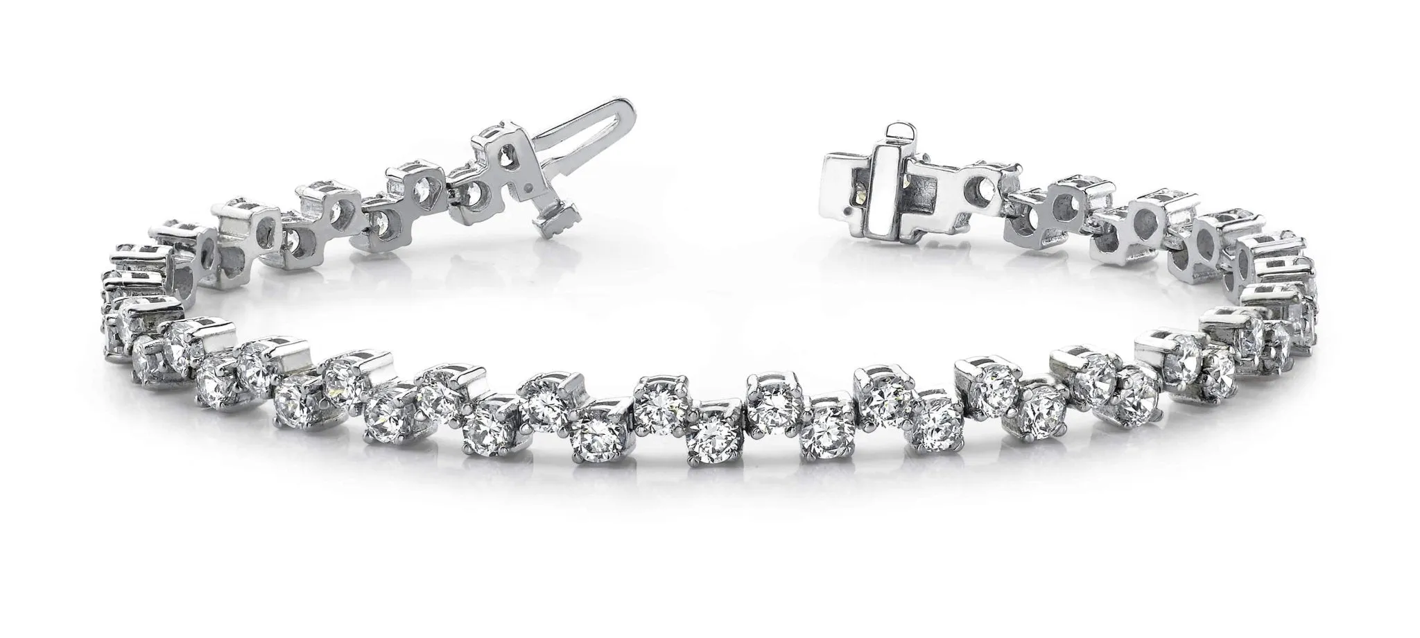 Zig Zag Lab-Grown Diamond Bracelet with 7.00 ct.(finished) 3.2mm